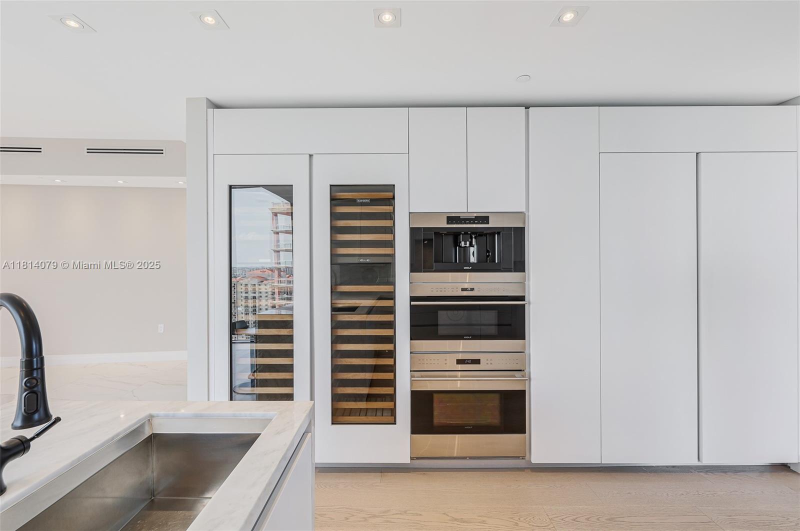 2200 N Ocean Blvd #S1801 Fort Lauderdale, FL 33305