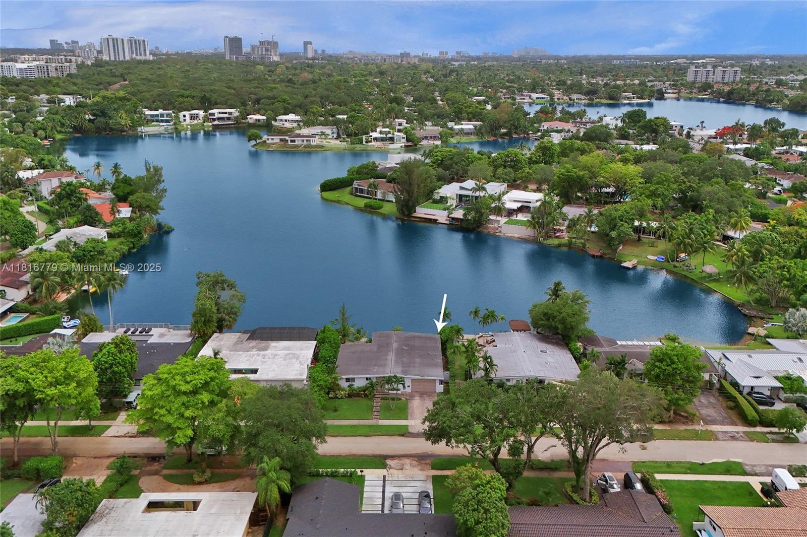 2050 NE 196th Ter North Miami Beach, FL 33179 2050 NE 196th Ter North Miami Beach, FL 33179