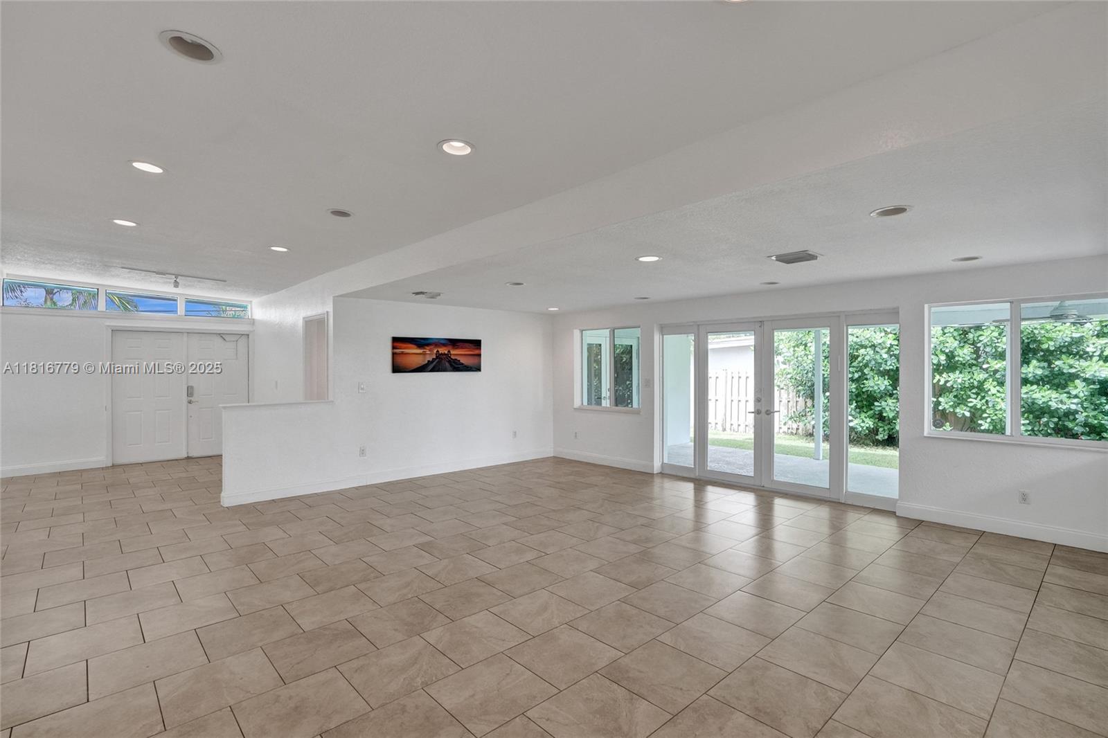2050 NE 196th Ter North Miami Beach, FL 33179 2050 NE 196th Ter North Miami Beach, FL 33179