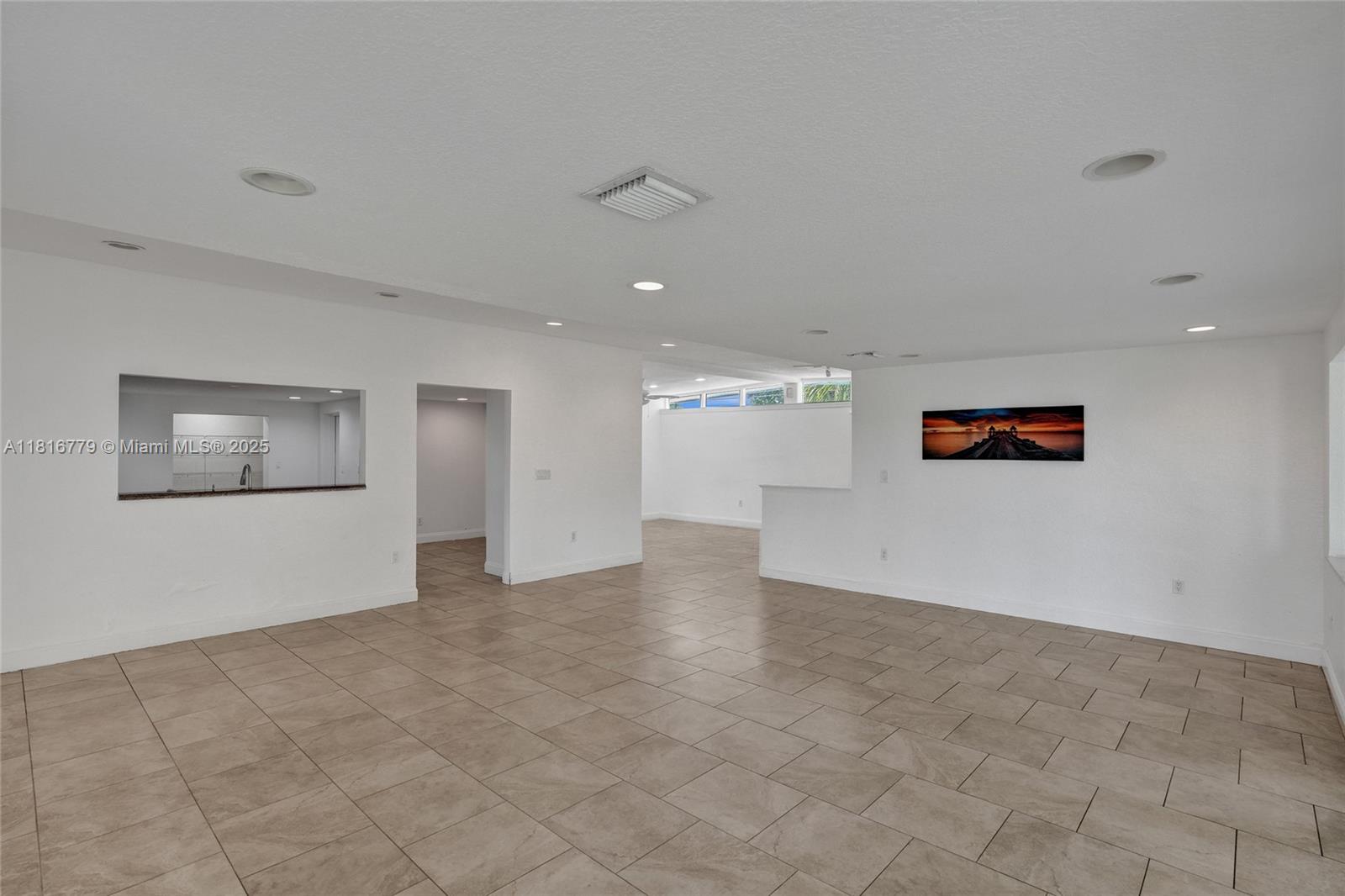 2050 NE 196th Ter North Miami Beach, FL 33179 2050 NE 196th Ter North Miami Beach, FL 33179