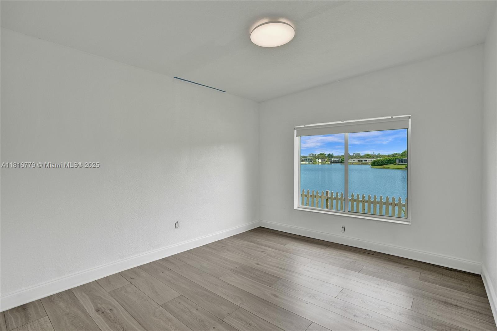 2050 NE 196th Ter North Miami Beach, FL 33179 2050 NE 196th Ter North Miami Beach, FL 33179