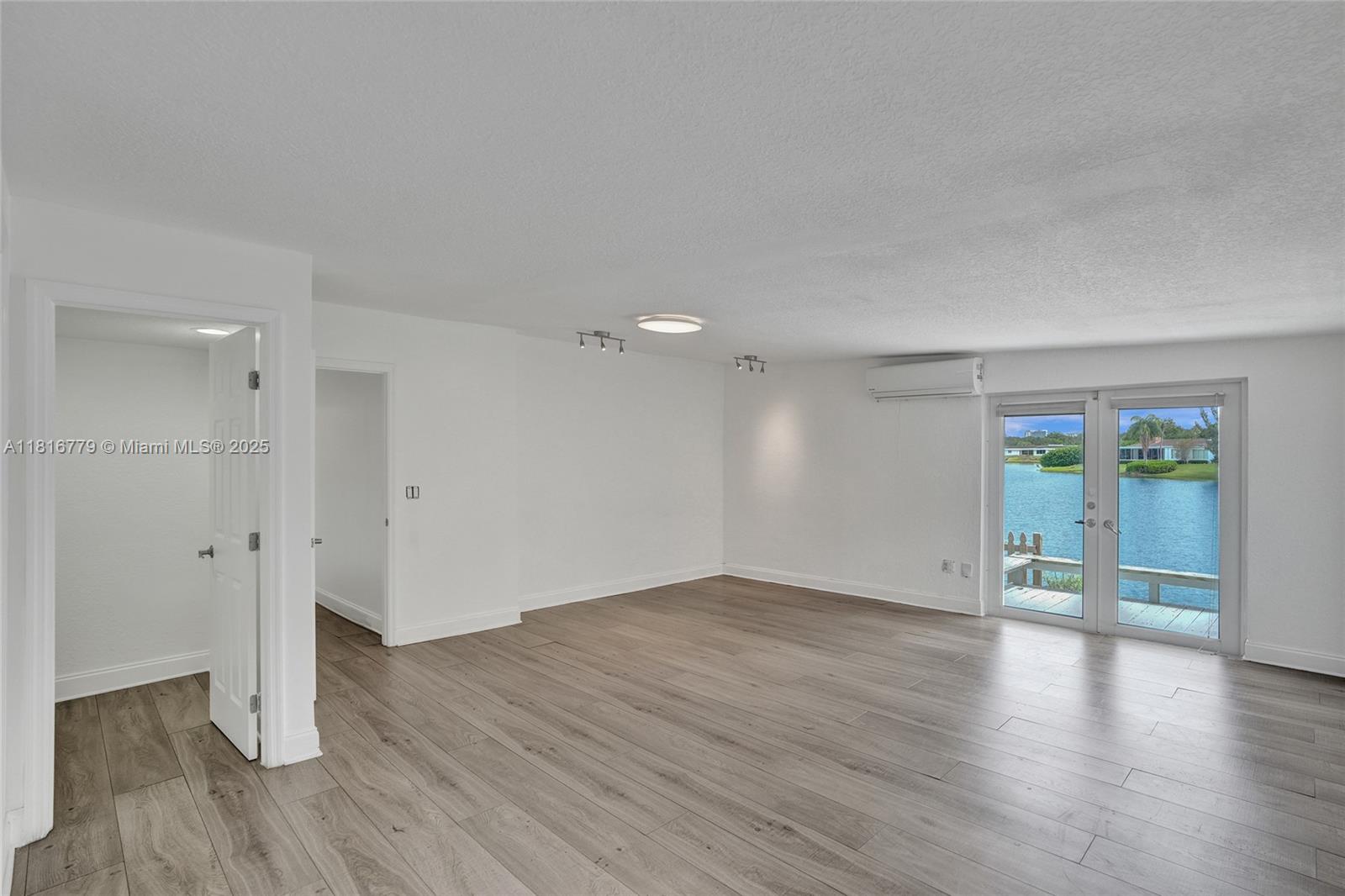 2050 NE 196th Ter North Miami Beach, FL 33179 2050 NE 196th Ter North Miami Beach, FL 33179