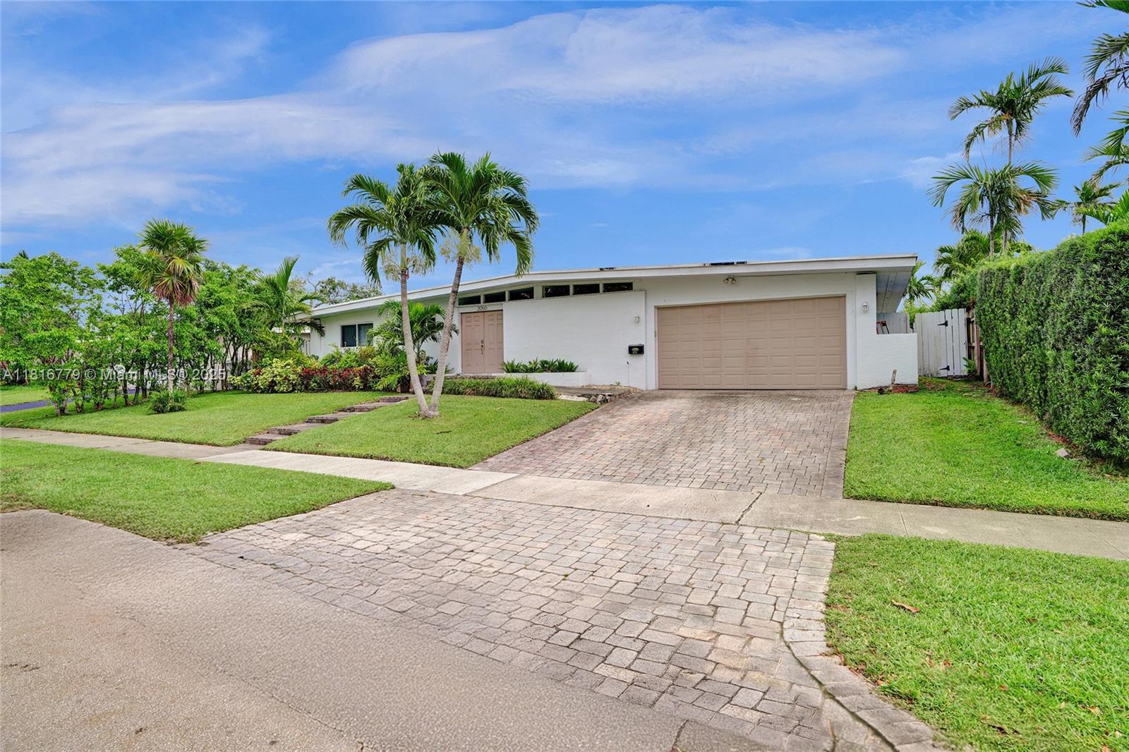 2050 NE 196th Ter North Miami Beach, FL 33179 2050 NE 196th Ter North Miami Beach, FL 33179