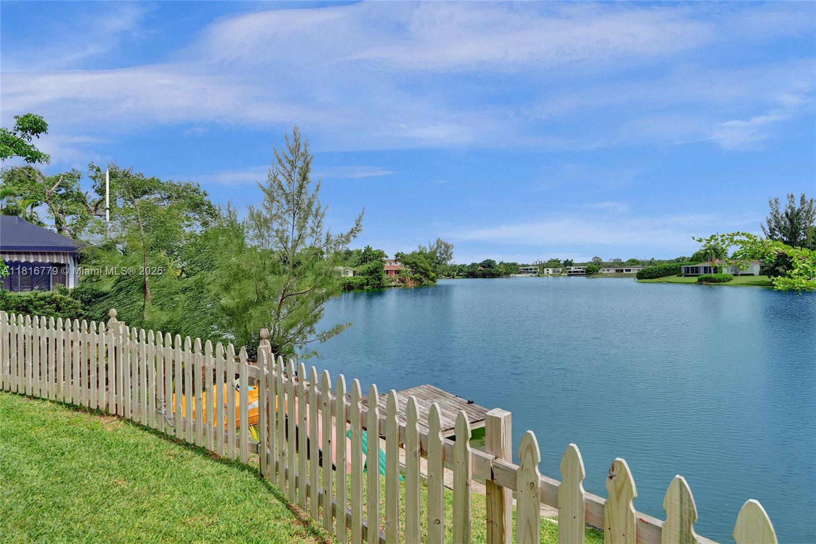 2050 NE 196th Ter North Miami Beach, FL 33179 2050 NE 196th Ter North Miami Beach, FL 33179
