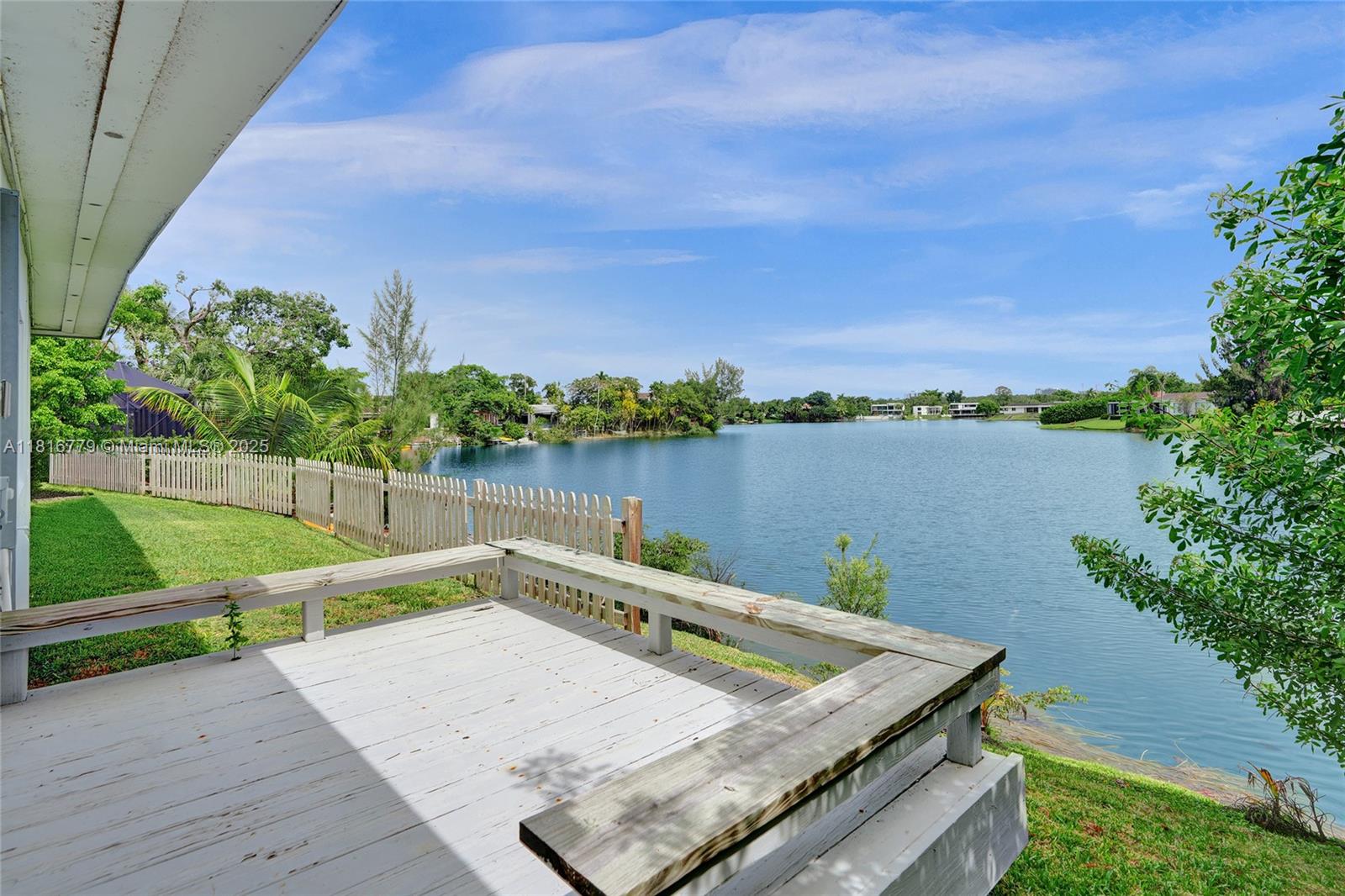 2050 NE 196th Ter North Miami Beach, FL 33179 2050 NE 196th Ter North Miami Beach, FL 33179