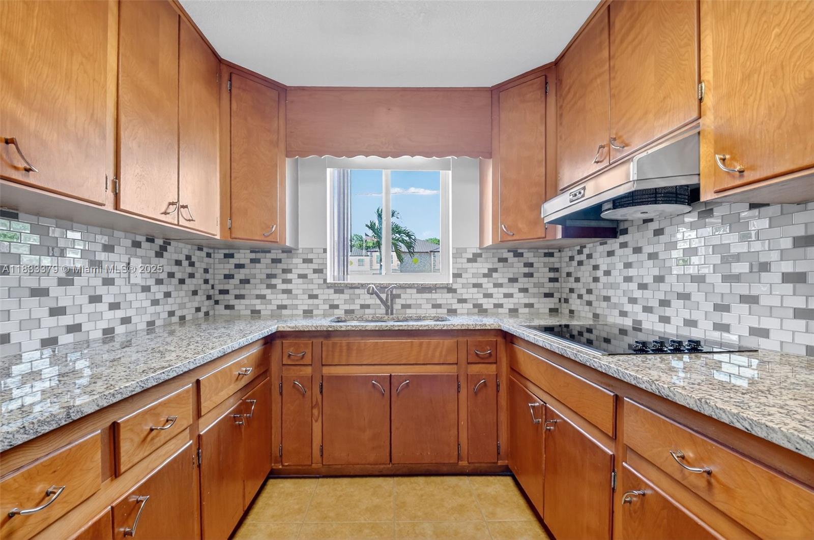 4061 Nova Ln Lake Worth, FL 33462