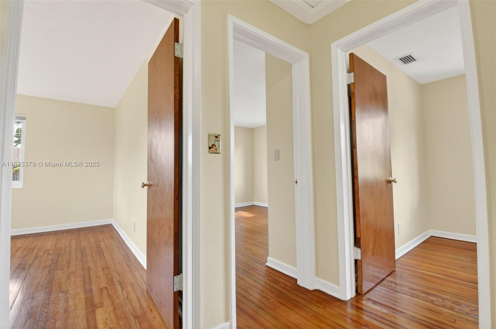 4061 Nova Ln Lake Worth, FL 33462