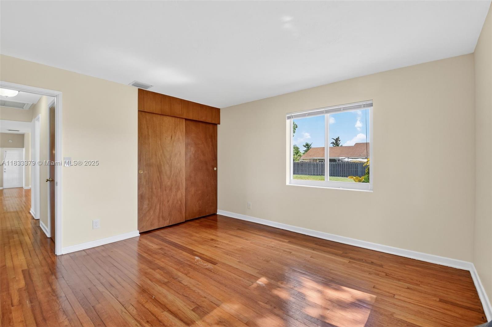 4061 Nova Ln Lake Worth, FL 33462