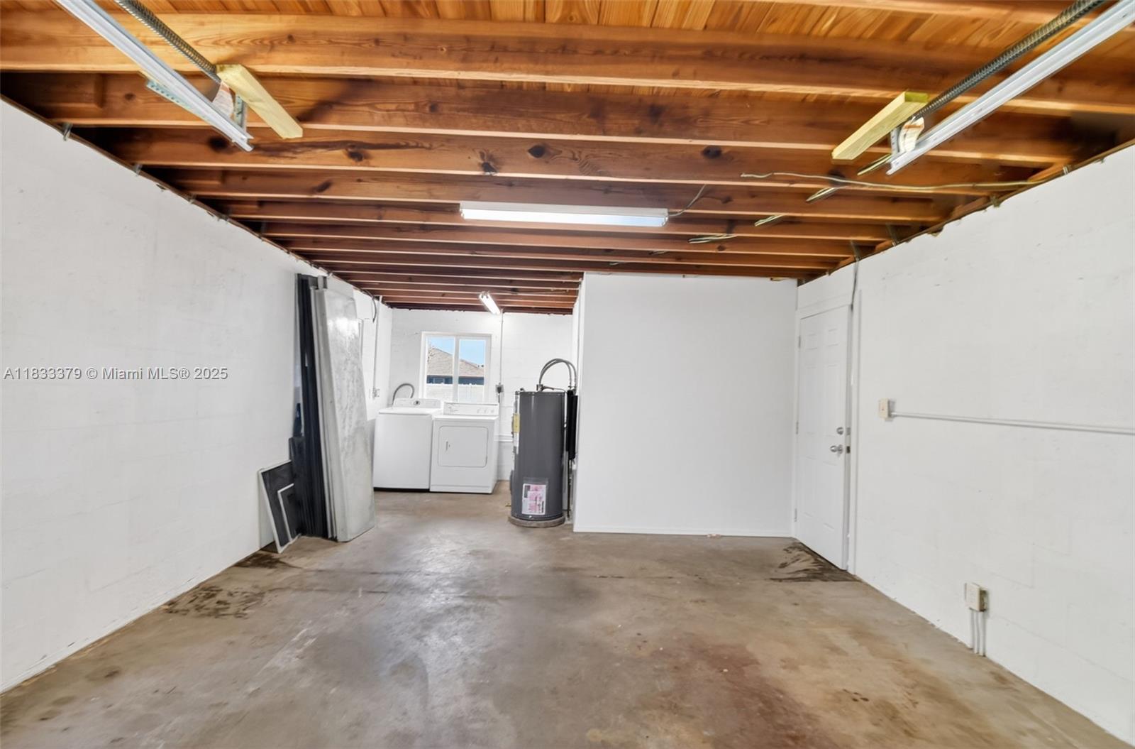 4061 Nova Ln Lake Worth, FL 33462