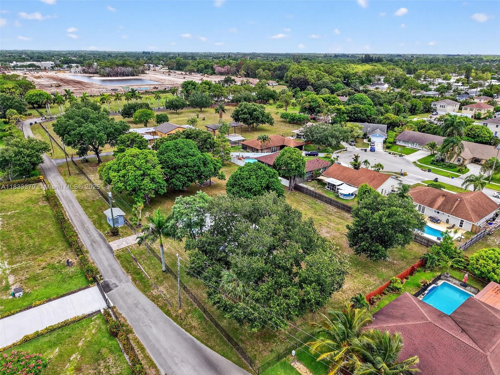 4061 Nova Ln Lake Worth, FL 33462