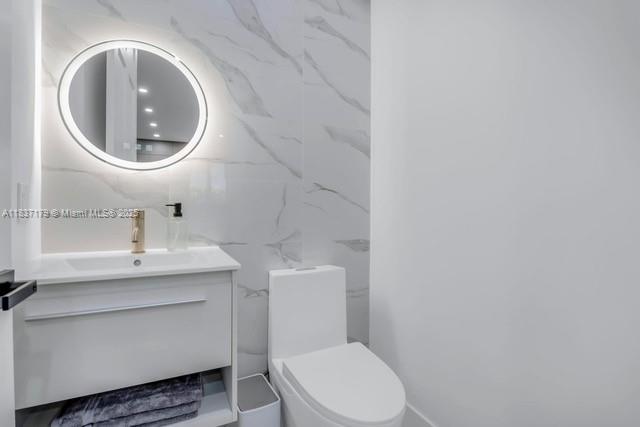 1543 Bird Rd Coral Gables, FL 33146 1543 Bird Rd Coral Gables, FL 33146