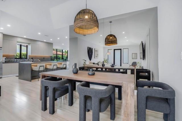 1543 Bird Rd Coral Gables, FL 33146 1543 Bird Rd Coral Gables, FL 33146