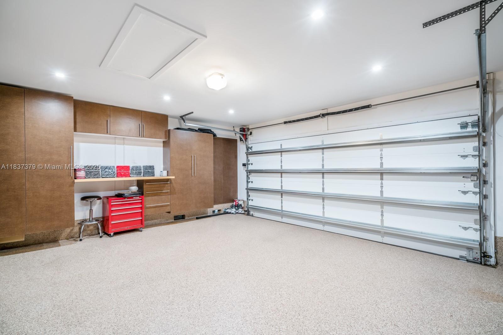 2535 Golf Vw Dr Weston, FL 33327