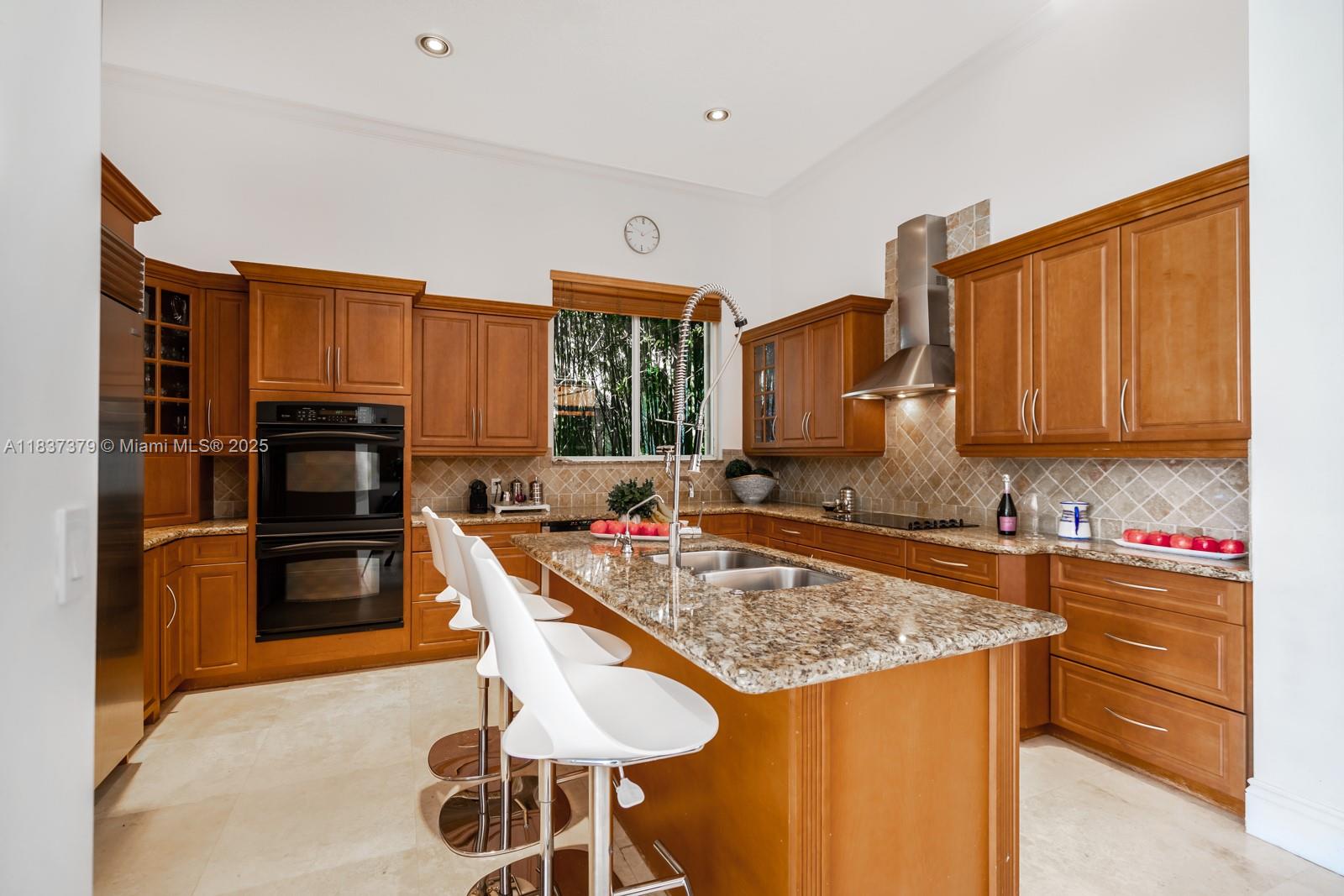 2535 Golf Vw Dr Weston, FL 33327