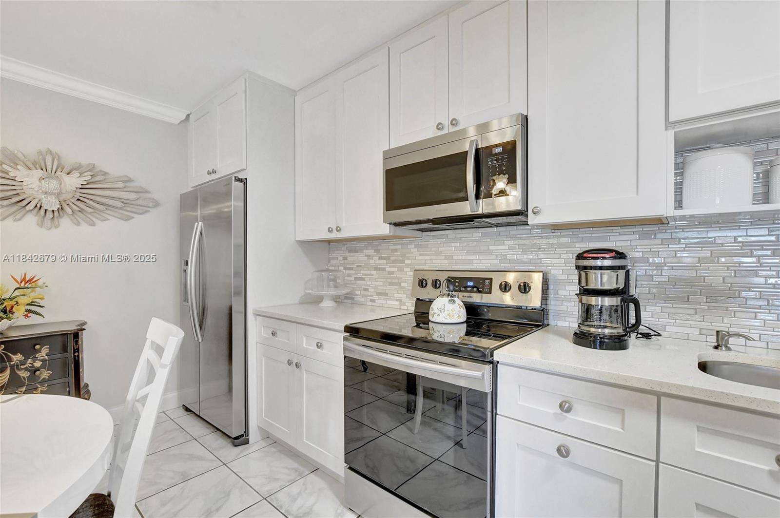 588 Trace Cir #211
