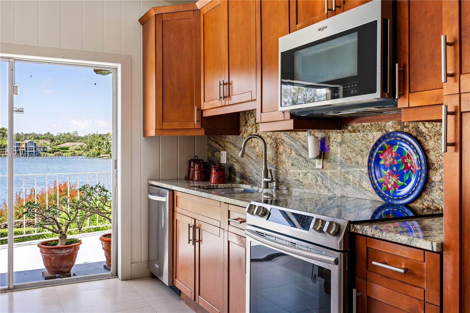 7340 SW 56th St Miami, FL 33143