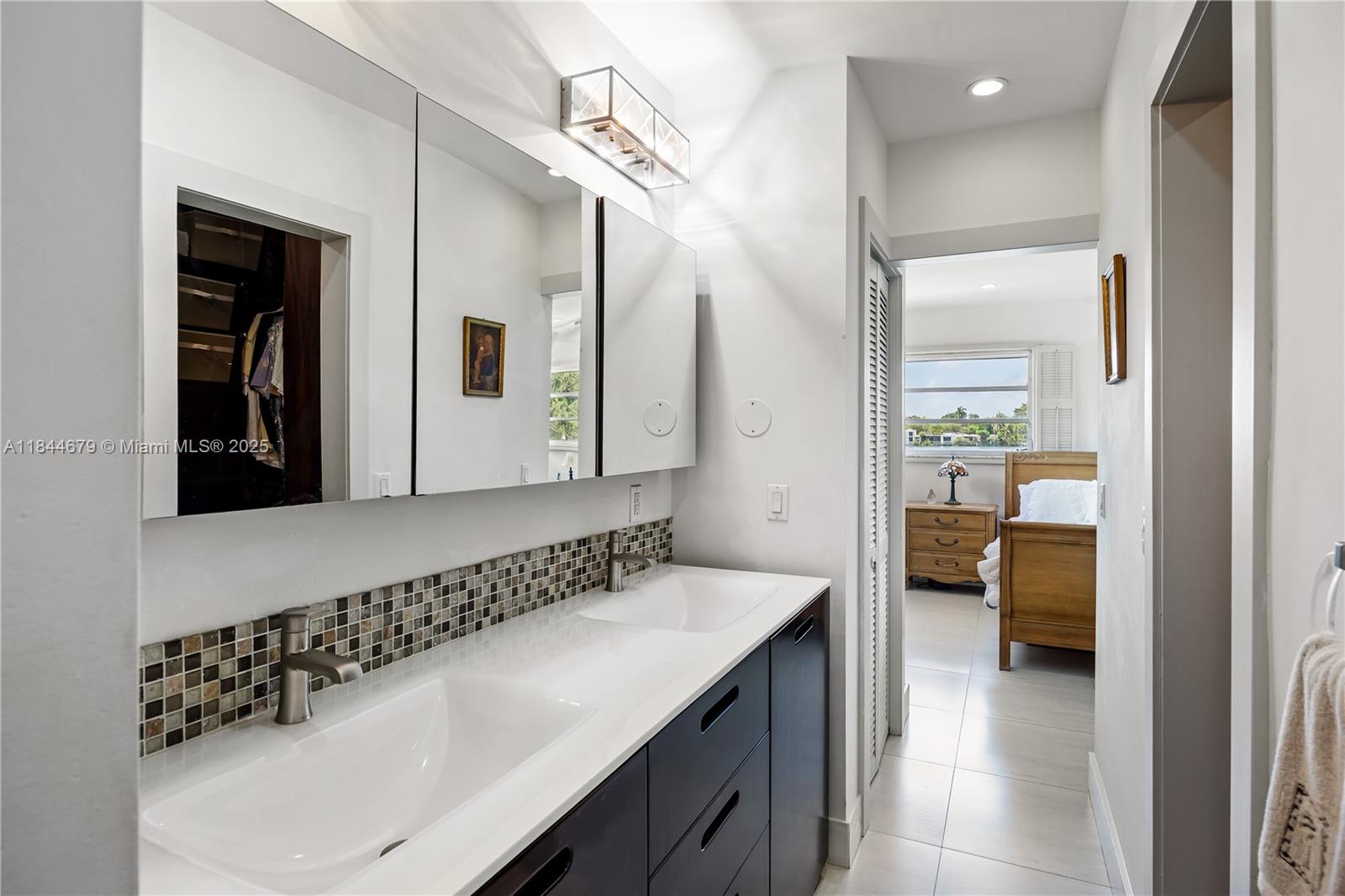 7340 SW 56th St Miami, FL 33143