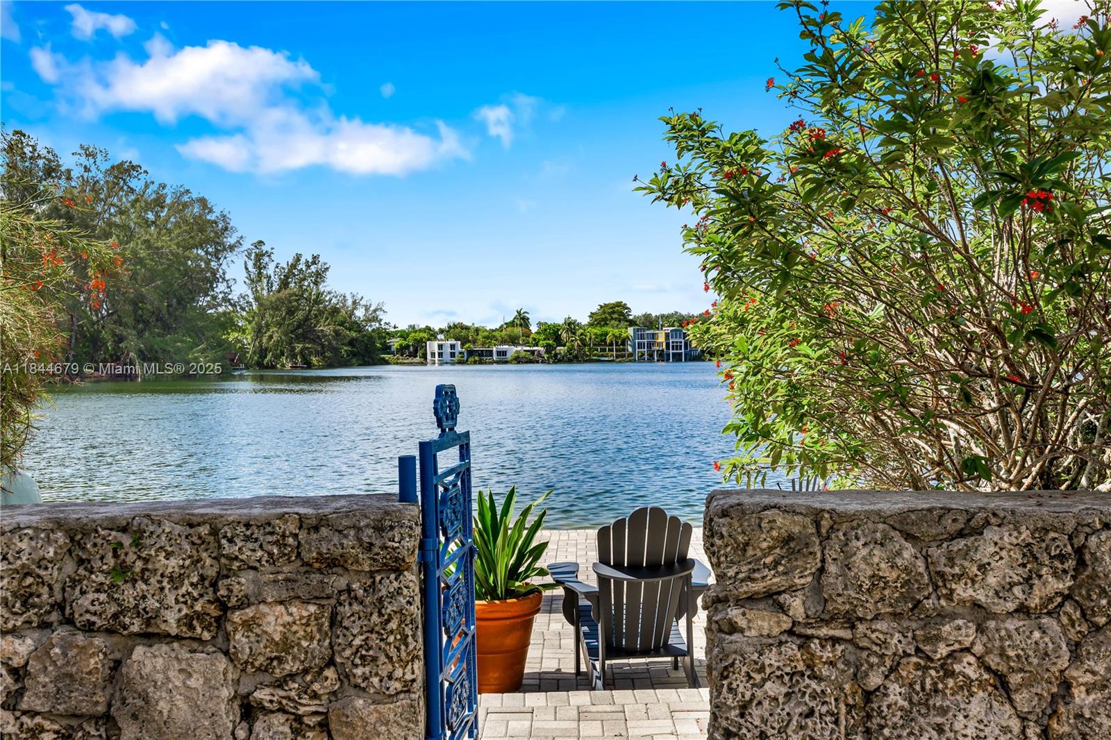 7340 SW 56th St Miami, FL 33143