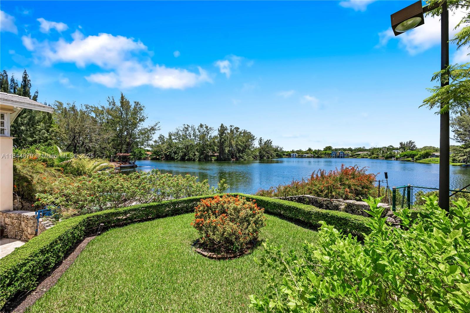 7340 SW 56th St Miami, FL 33143