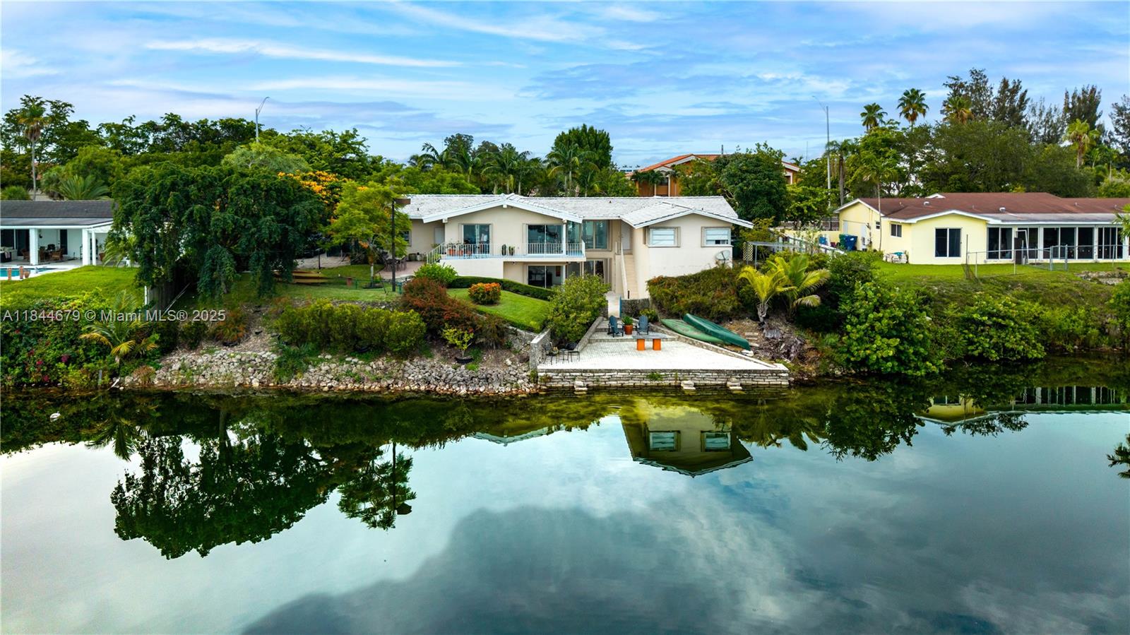 7340 SW 56th St Miami, FL 33143