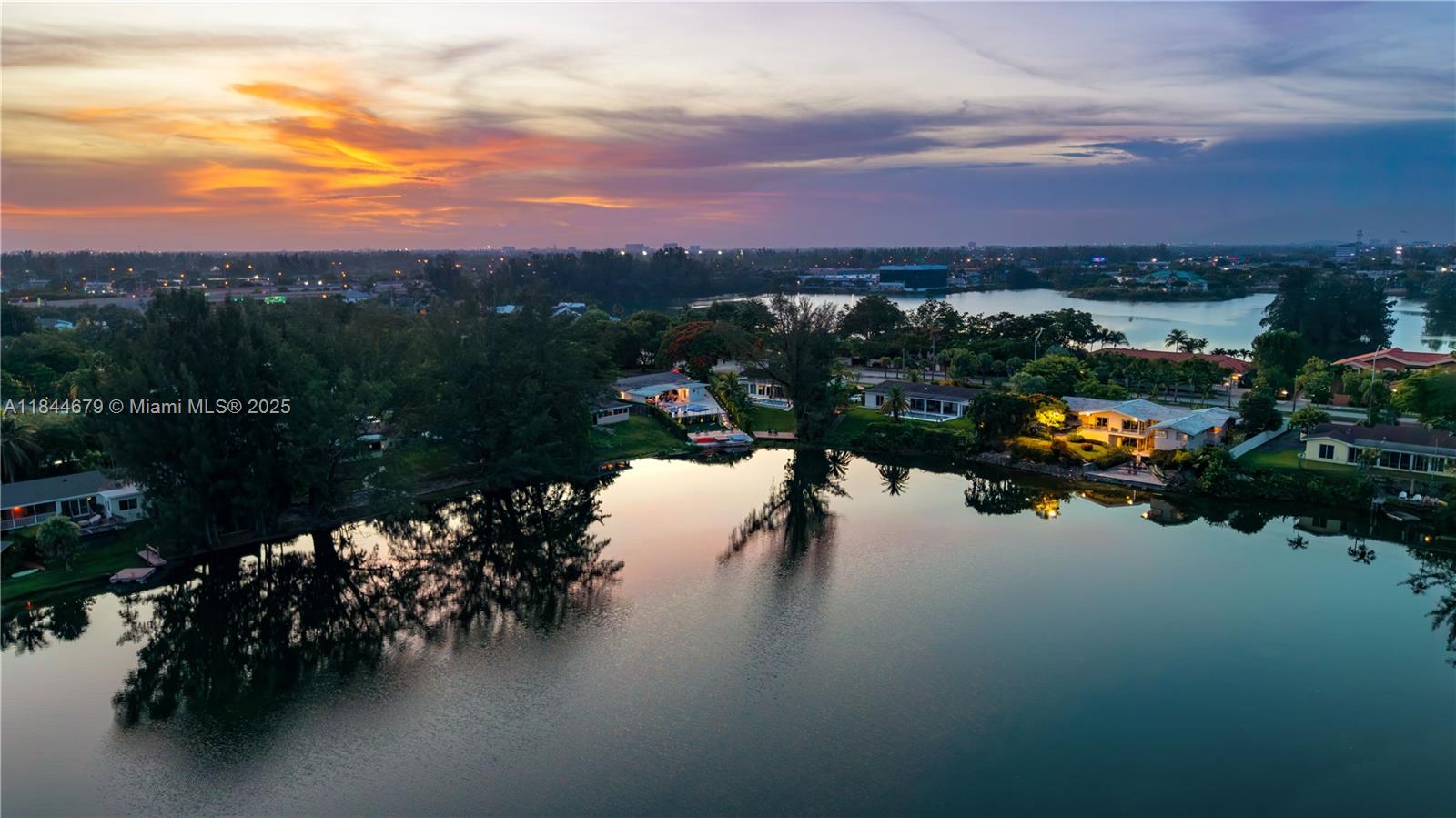 7340 SW 56th St Miami, FL 33143