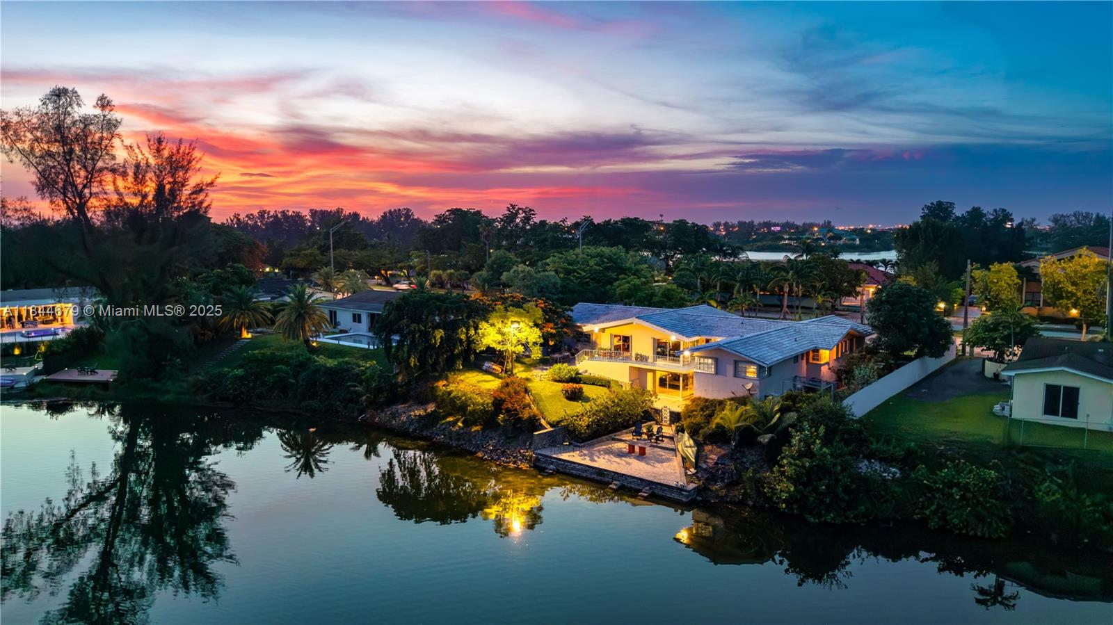 7340 SW 56th St Miami, FL 33143