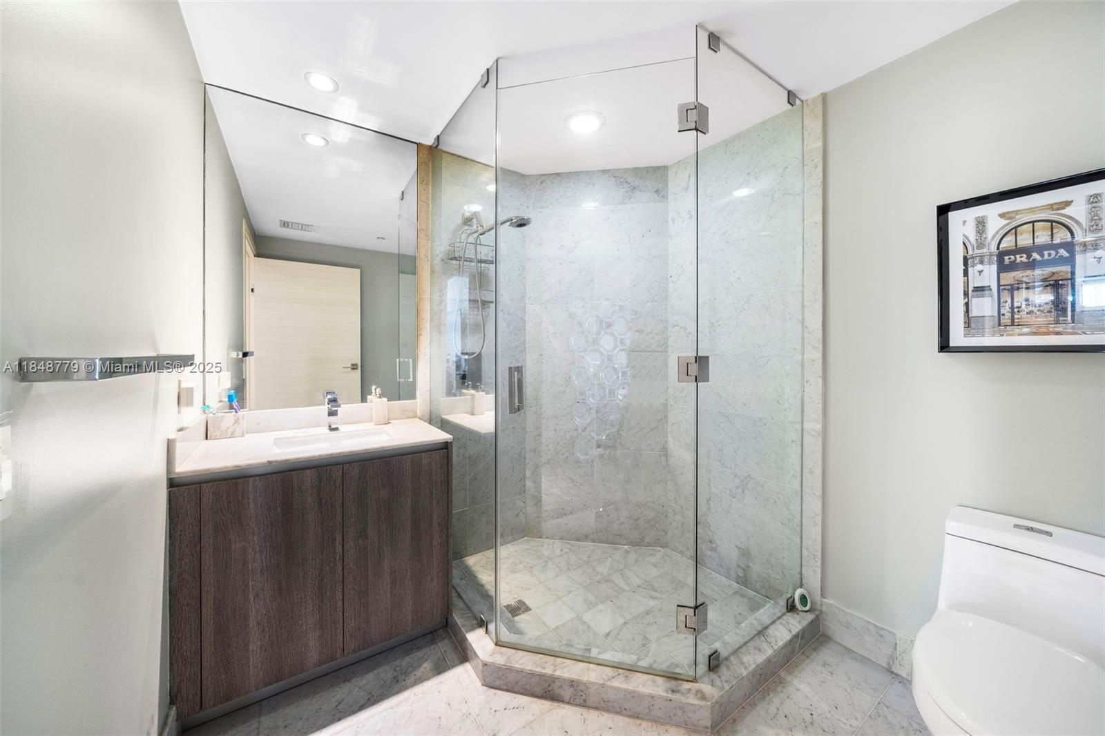 image Sls Lux Brickell21