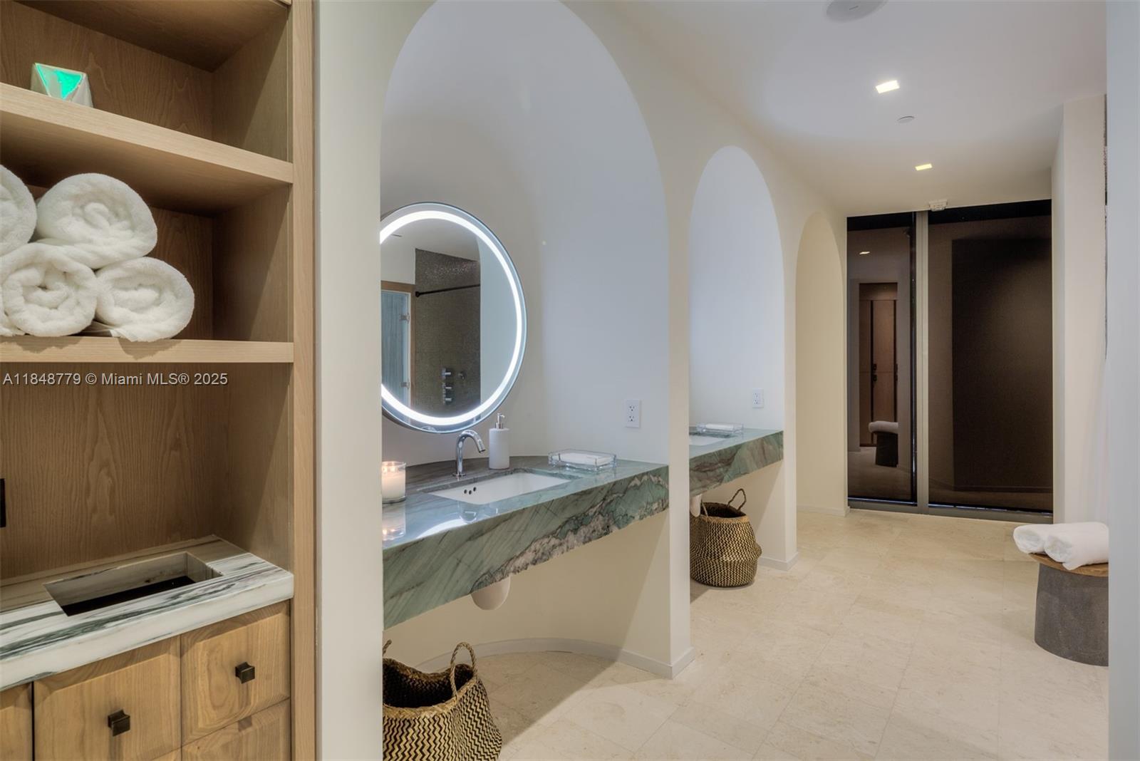 image Sls Lux Brickell49
