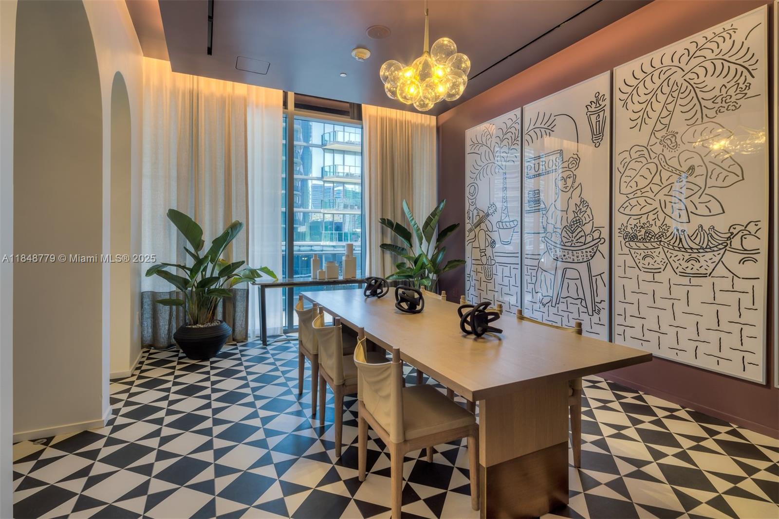 image Sls Lux Brickell55