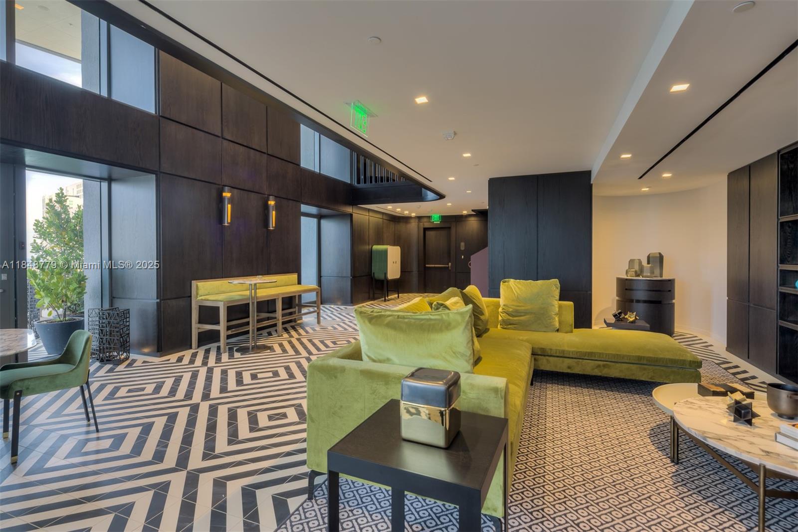 image Sls Lux Brickell59