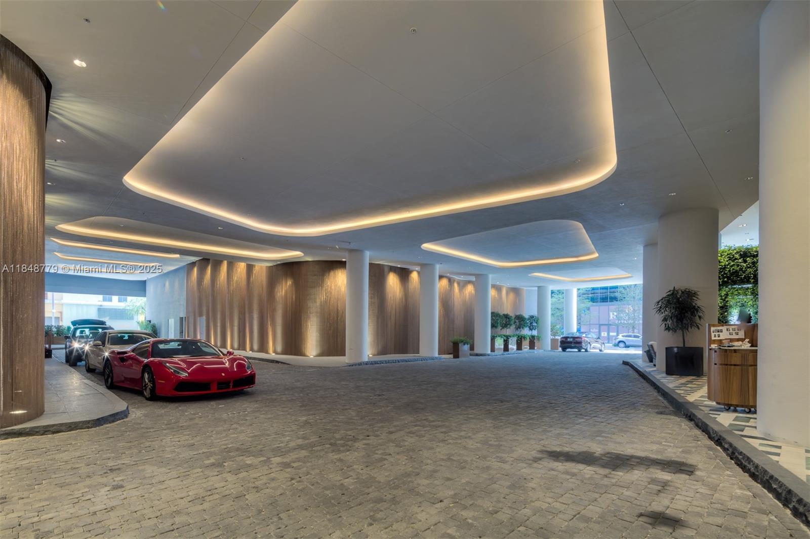 image Sls Lux Brickell63