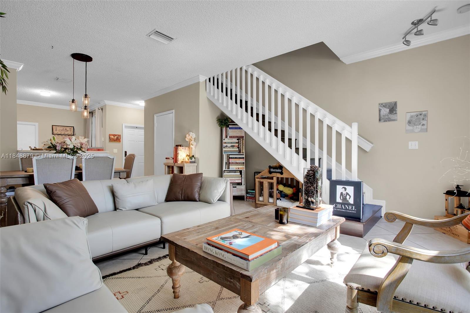2188 Salerno Cir