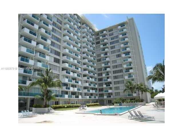 1000 West Ave #1401
