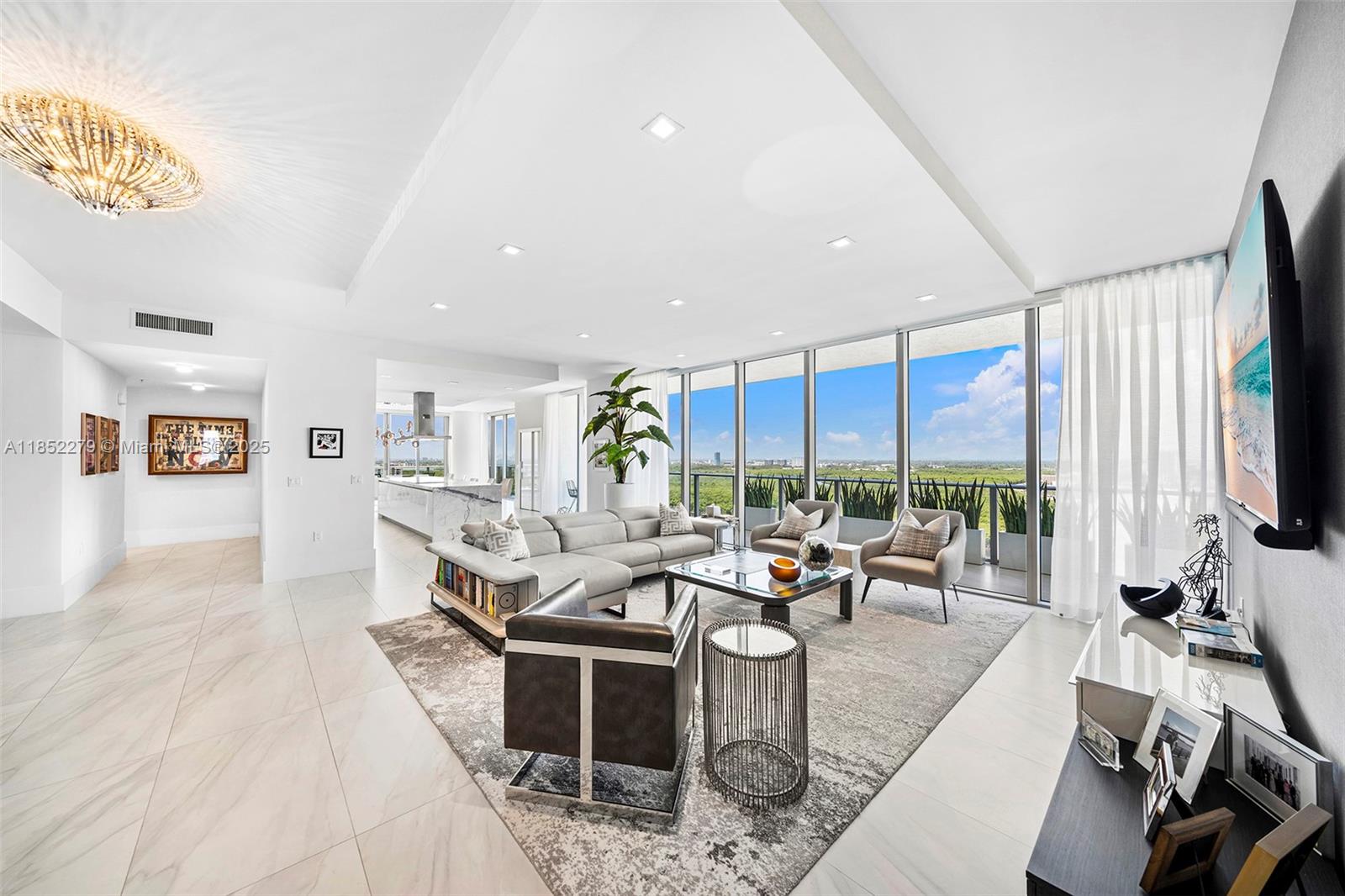 330 Sunny Isles Blvd #5-PH01