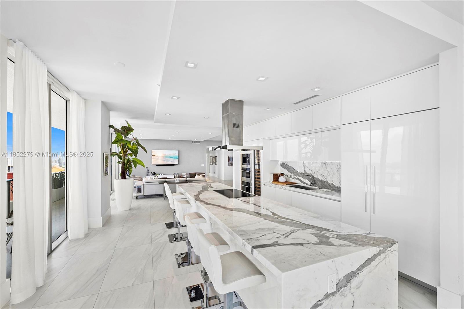 image Parque Towers Condo9