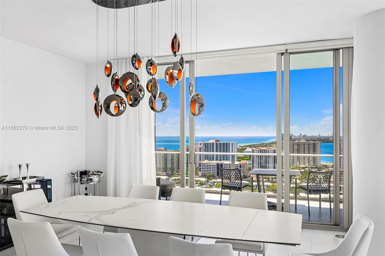 image Parque Towers Condo17