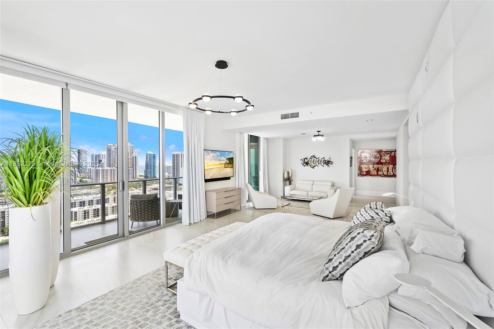 image Parque Towers Condo22