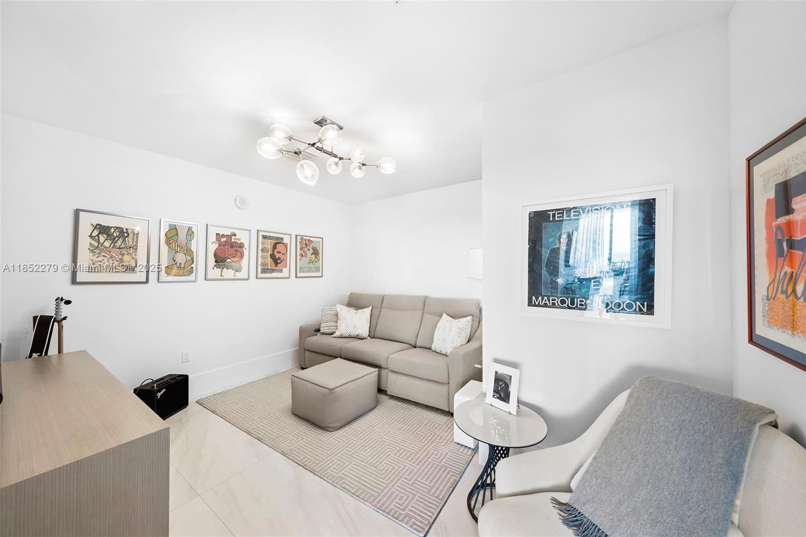 image Parque Towers Condo38