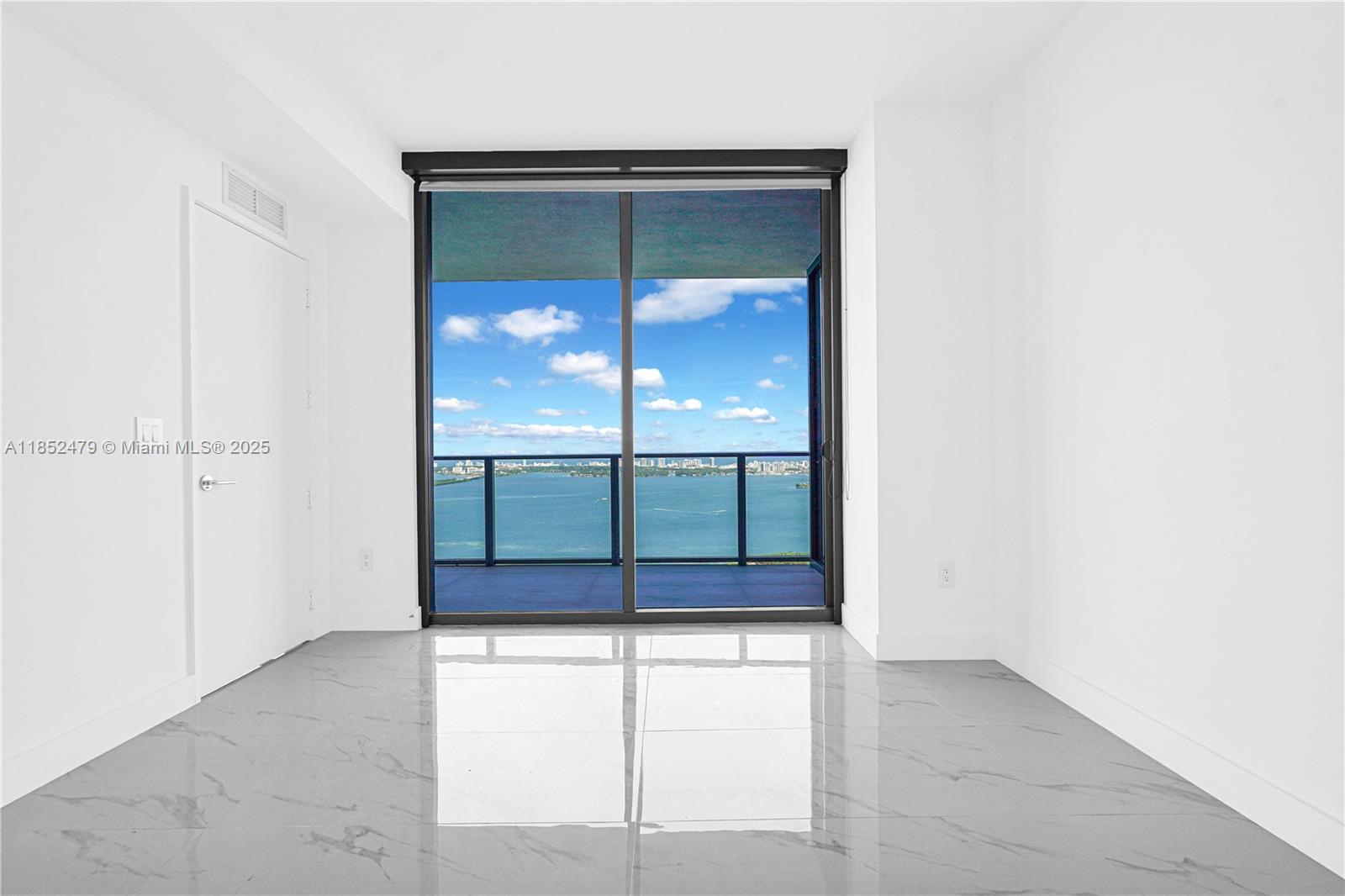 image Aria Reserve Miami5