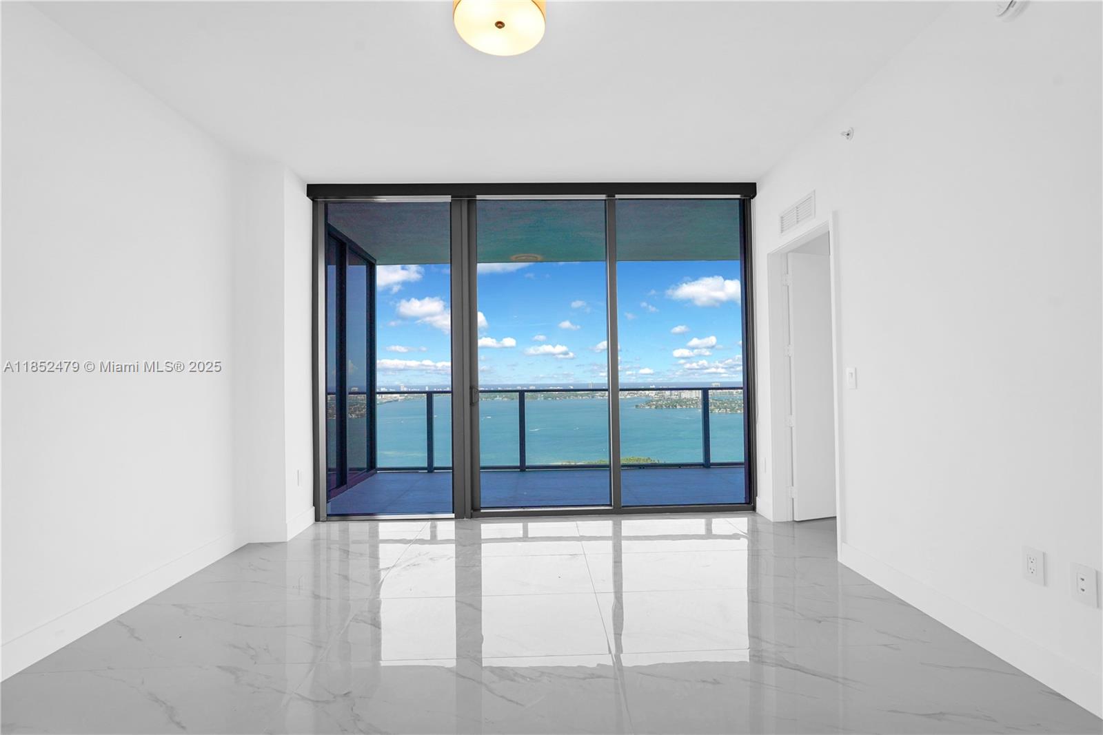 image Aria Reserve Miami6