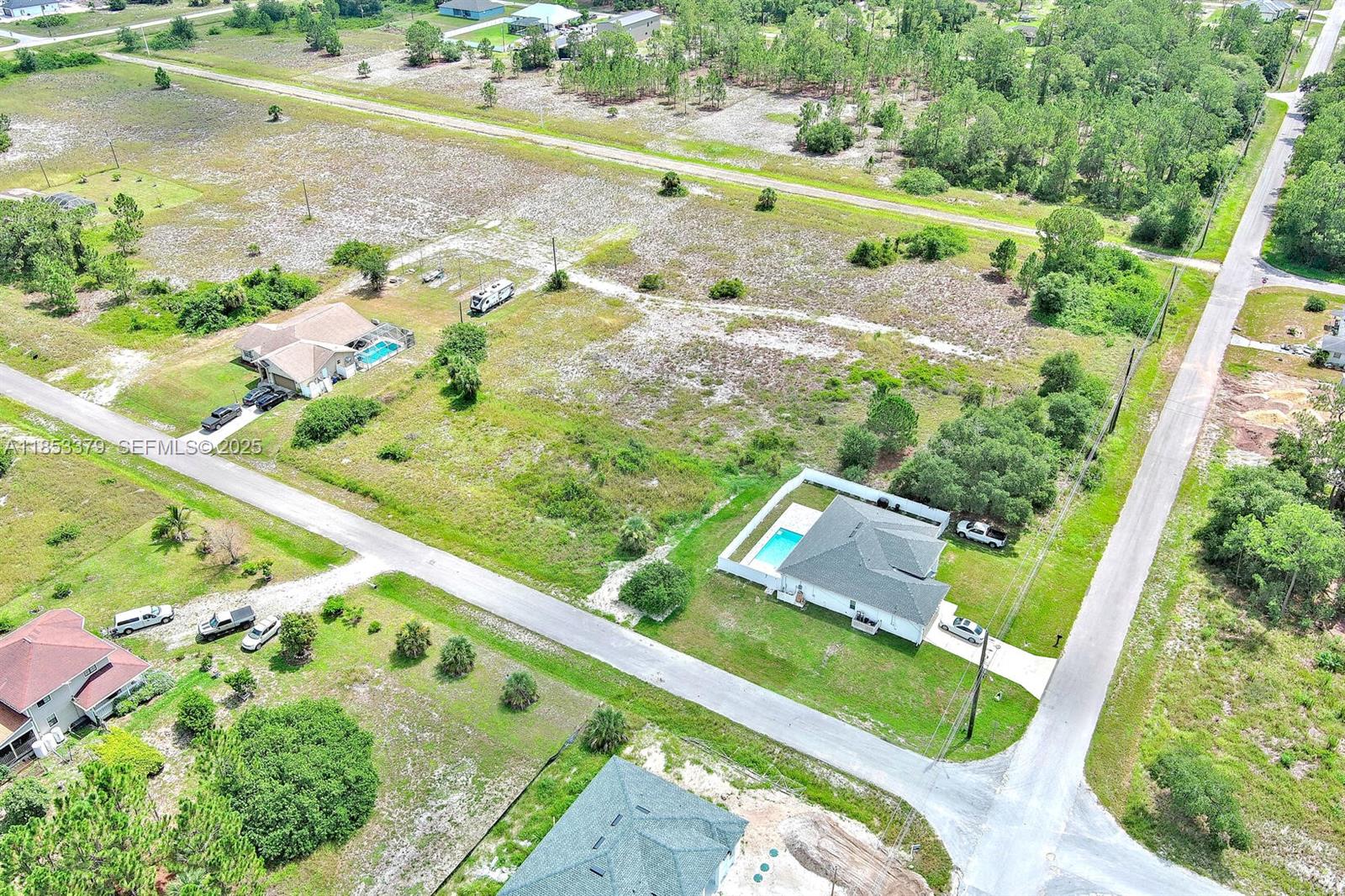 1502 Roosevelt Ave, lehigh acres, FL 33972
