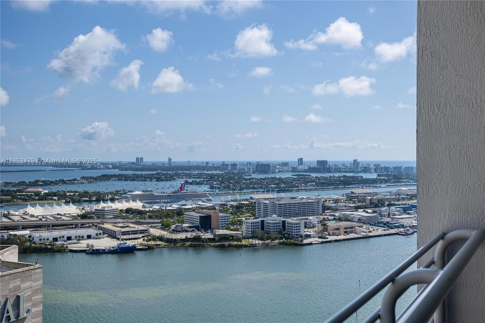 335 S Biscayne Blvd #LPH-00