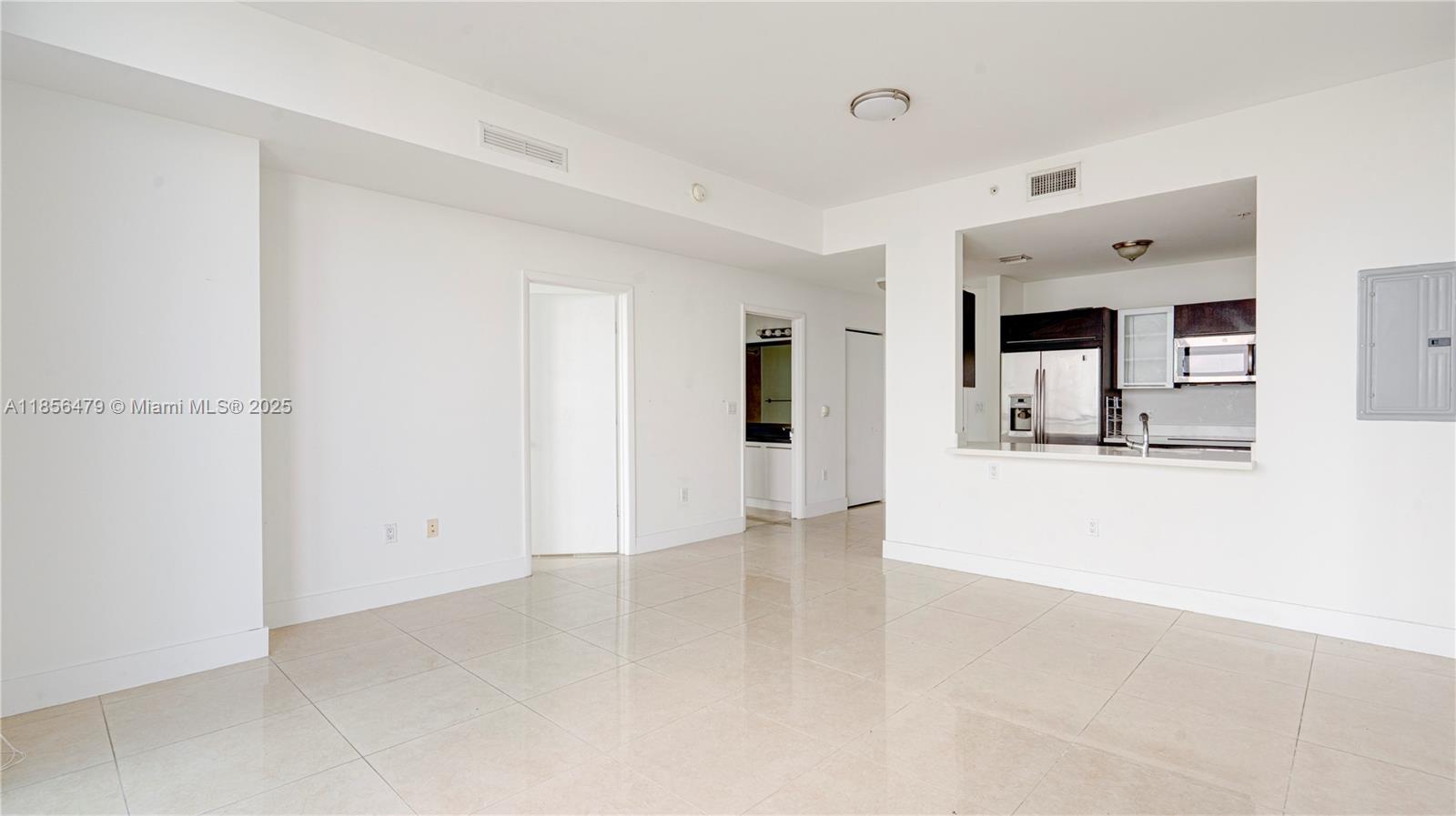 image Ivy Condo3