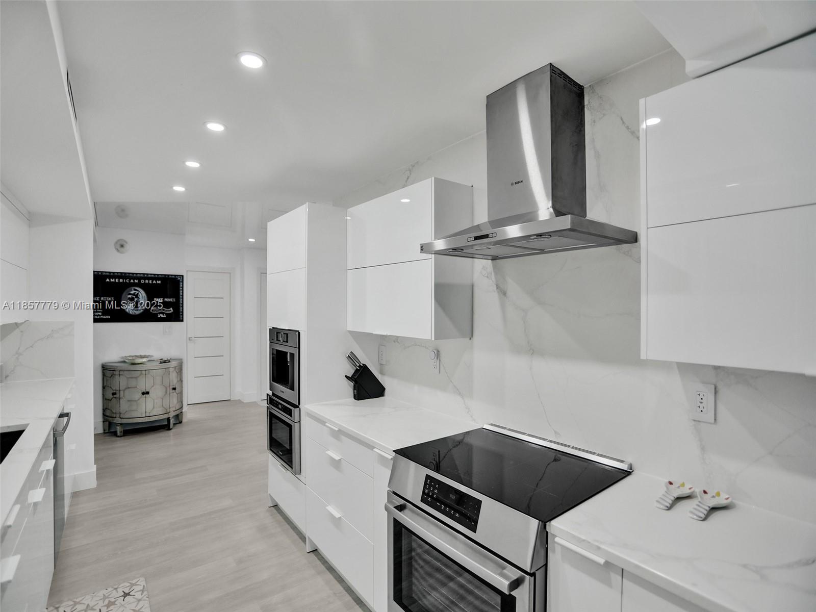 1155 Hillsboro Mile #202 Hillsboro Beach, FL 33062