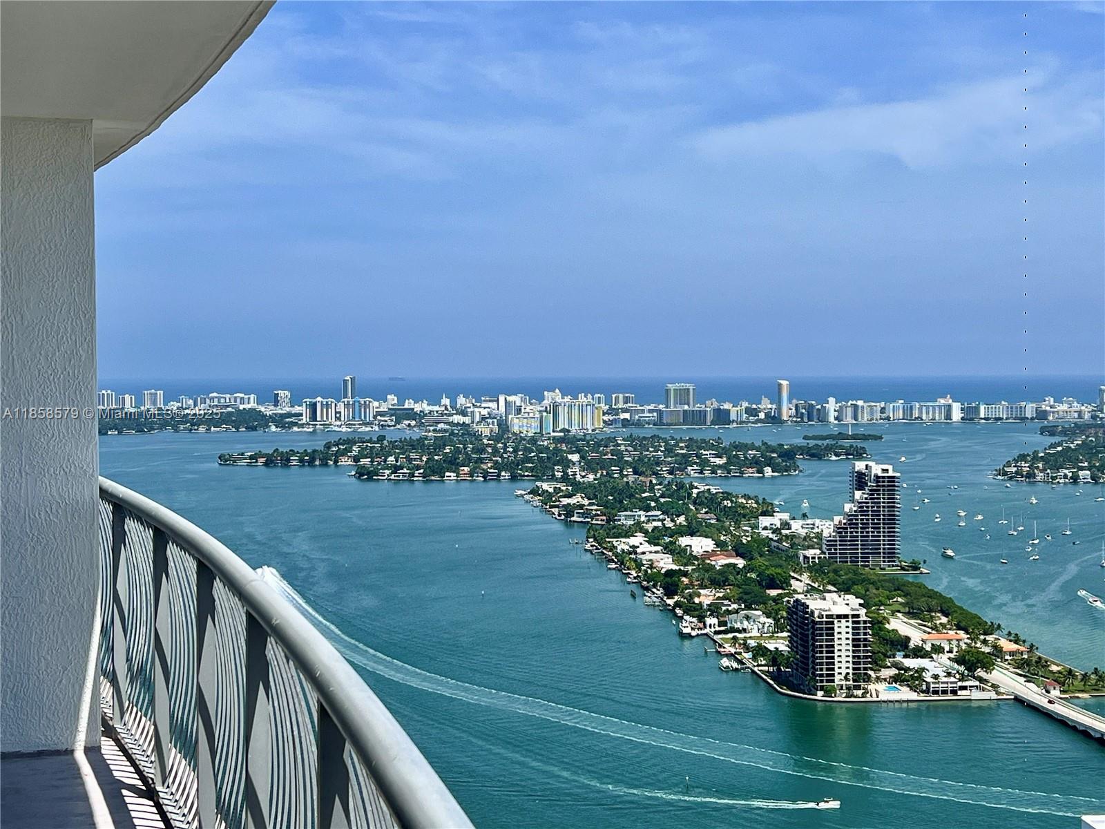 1750 N Bayshore Dr #5406