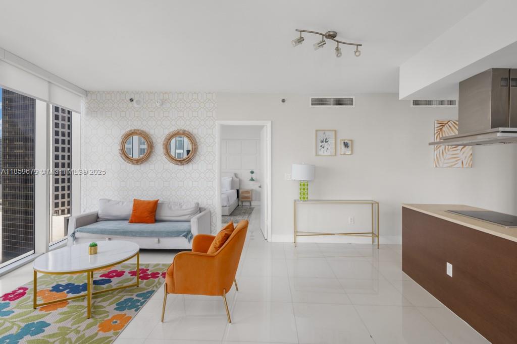 image Icon Brickell Condominium9