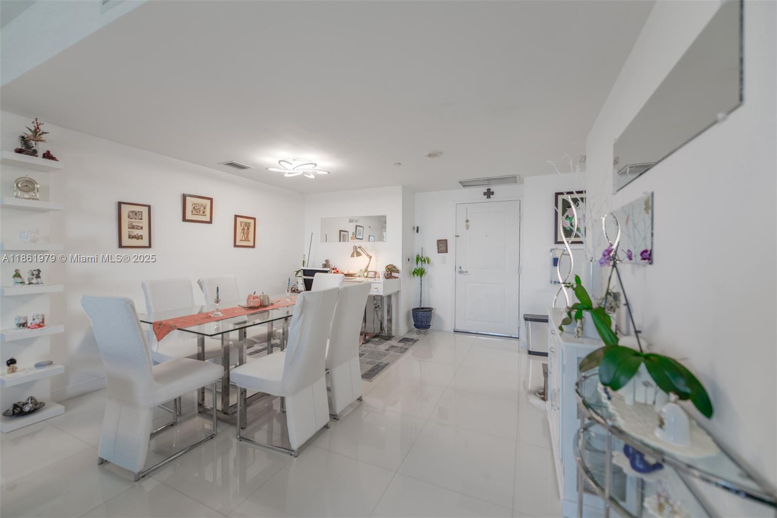 image Vue At Brickell3