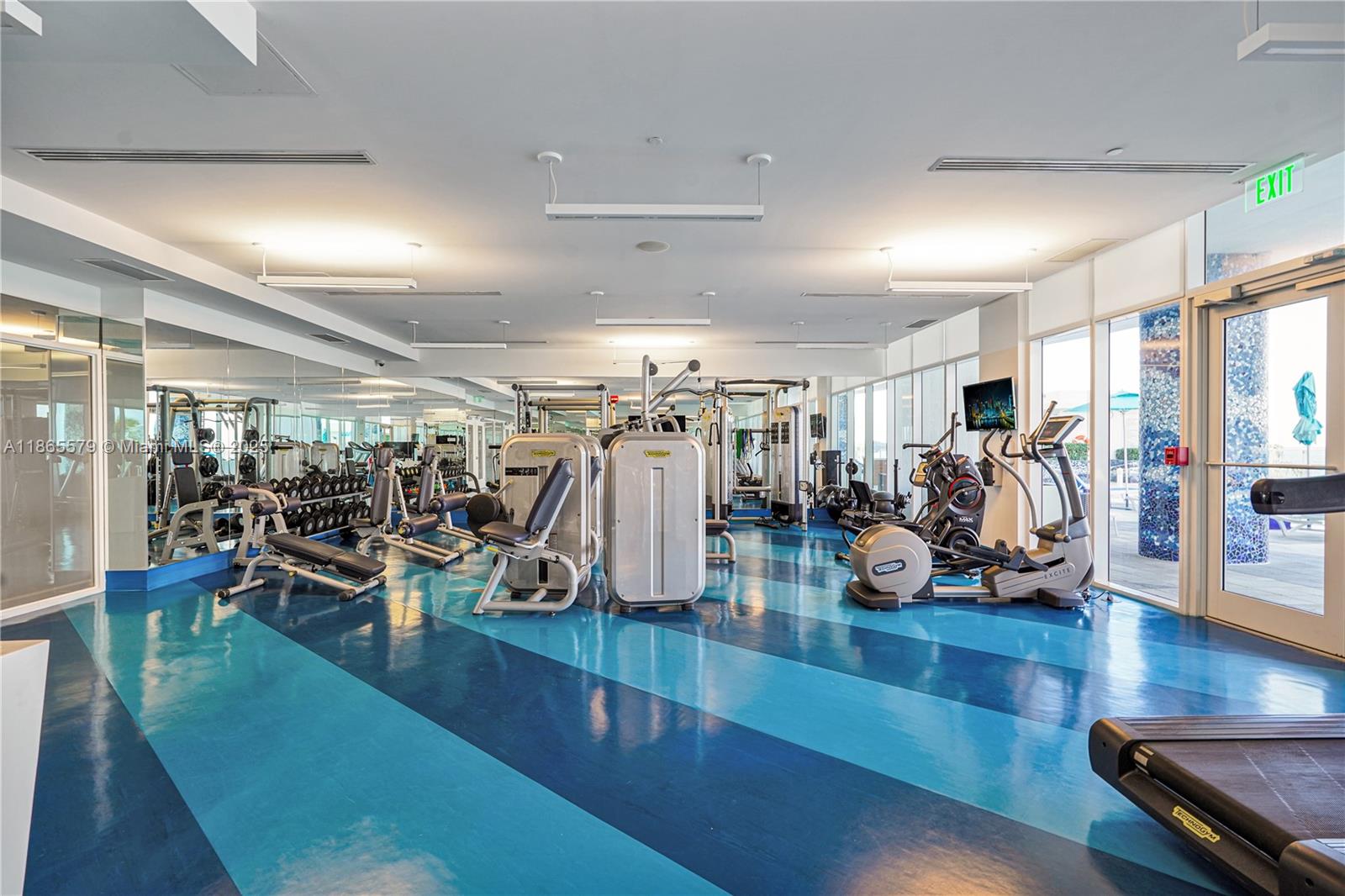 3951 S Ocean Dr #1901 Hollywood, FL 33019