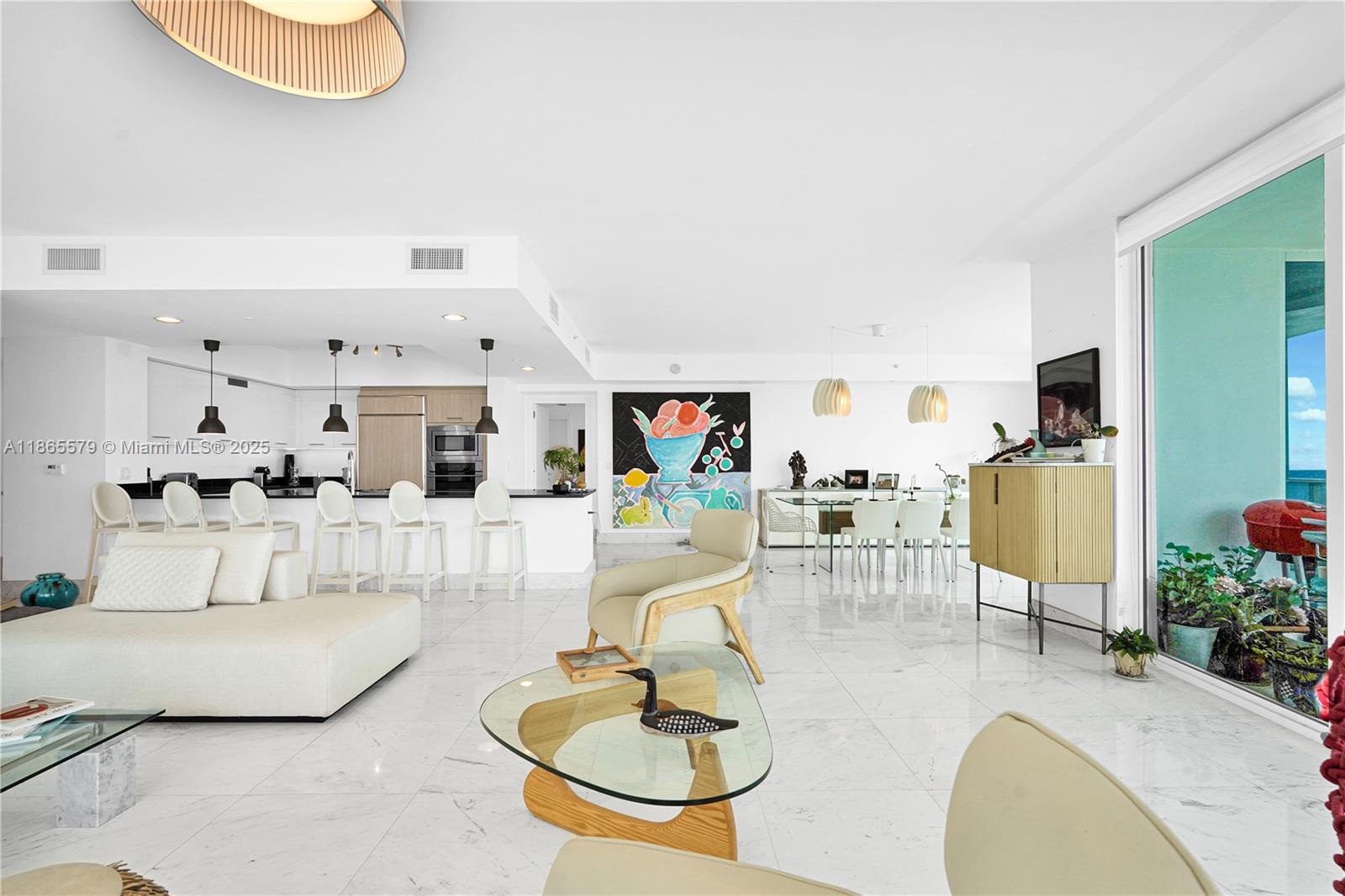 3951 S Ocean Dr #1901 Hollywood, FL 33019