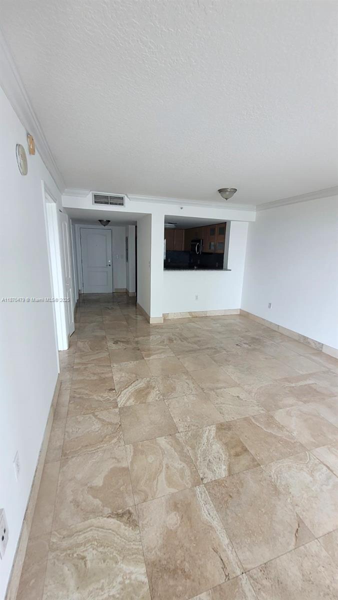 image Skyline On Brickell Condo7